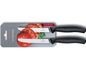 Nož VICTORINOX KUHINJSKI RECKAVI 11CM 2/1 CRNI